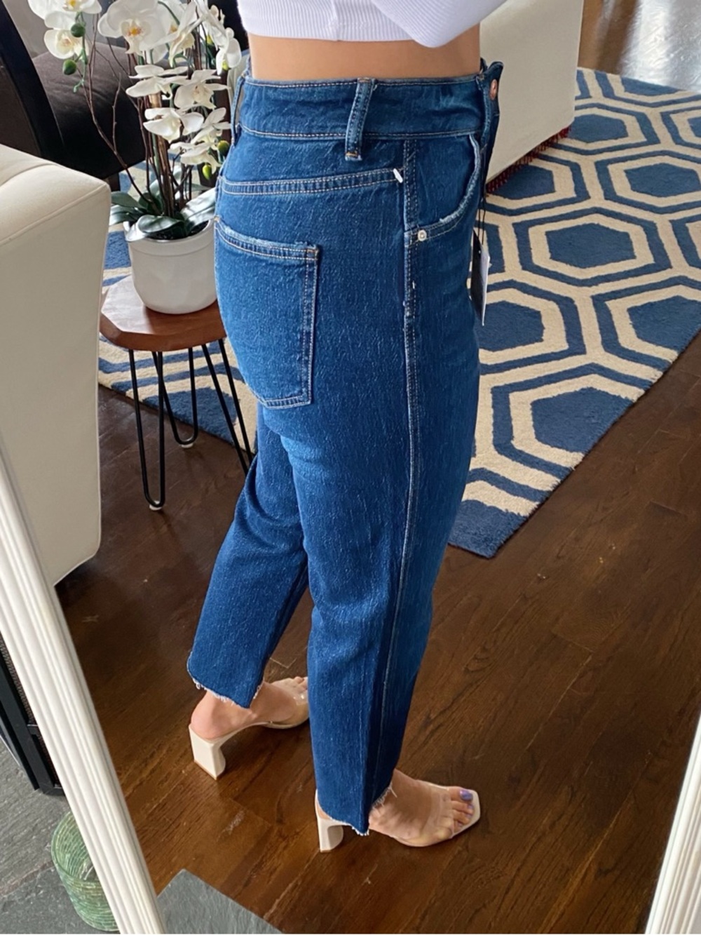 ZARA Dark Wash Ankle Length High Rise Jeans! 👖 - Picture 5 of 17